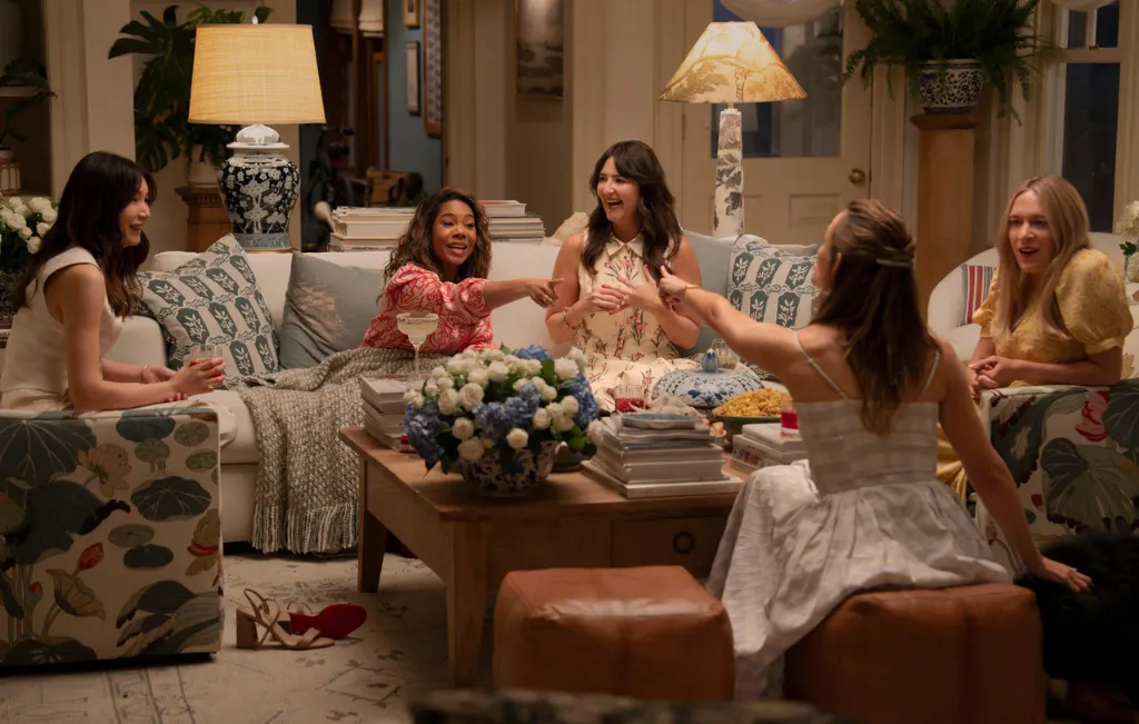 The Five Star Weekend S1E1 Review: Nantucket Has a Pulse 2 The Five Star Weekend Season 1 Episode 1: "Friday: Arrivals" Review featuring Jennifer Garne, Chloë Sevigny, Regina Hall, D'Arcy Carden, and
Gemma Chan on Pop the Channel.