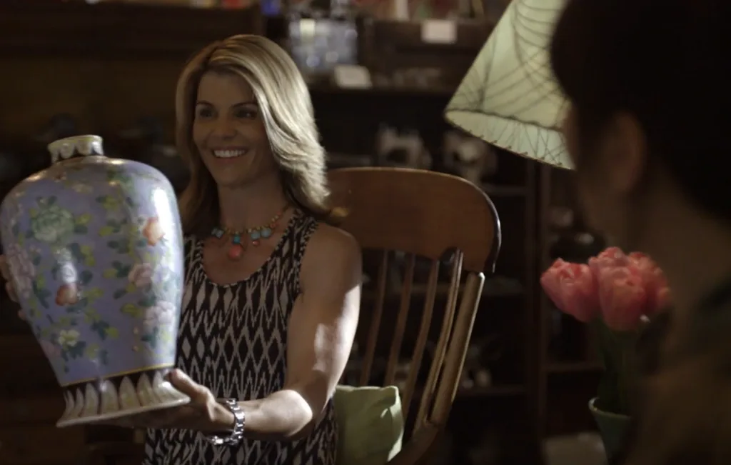 Garage Sale Mystery (2013) featuring Lori Laughlin on Pop the Channel