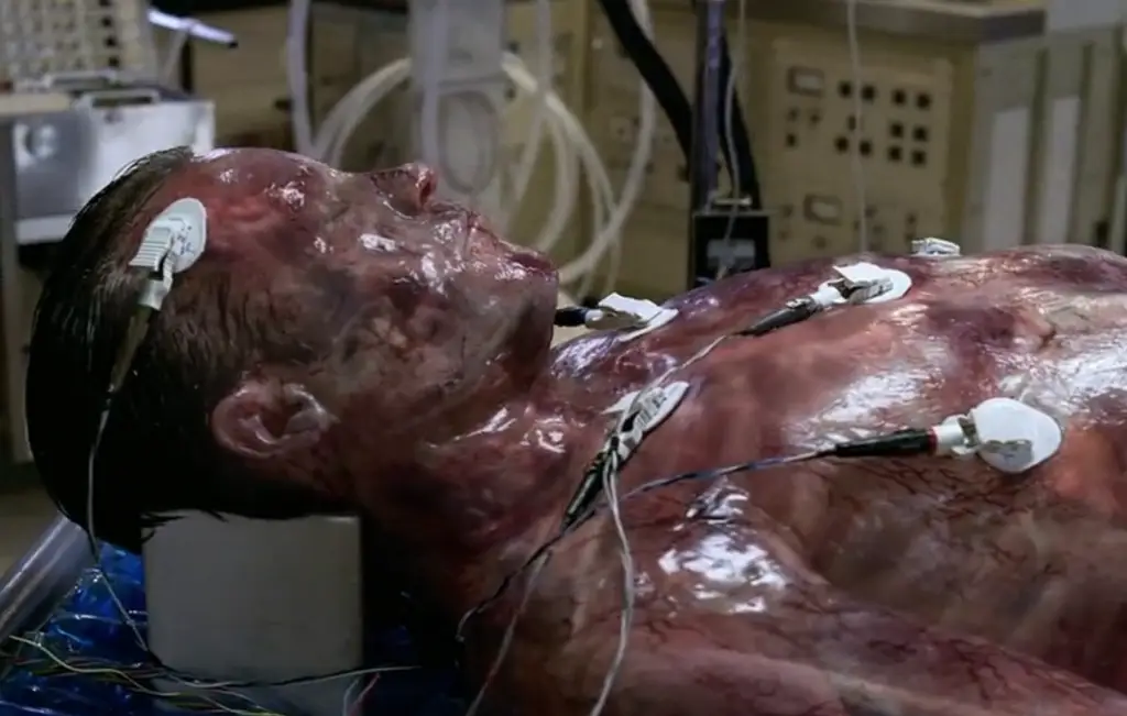 Fringe S1E1: "Pilot" Trial by Stream featuring Mark Valley on Pop the Channel