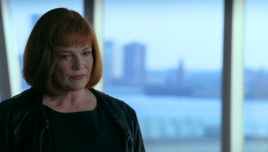 Fringe Season 1 Episode 2: "Same Old Story" featuring Blair Brown on Pop the Channel 