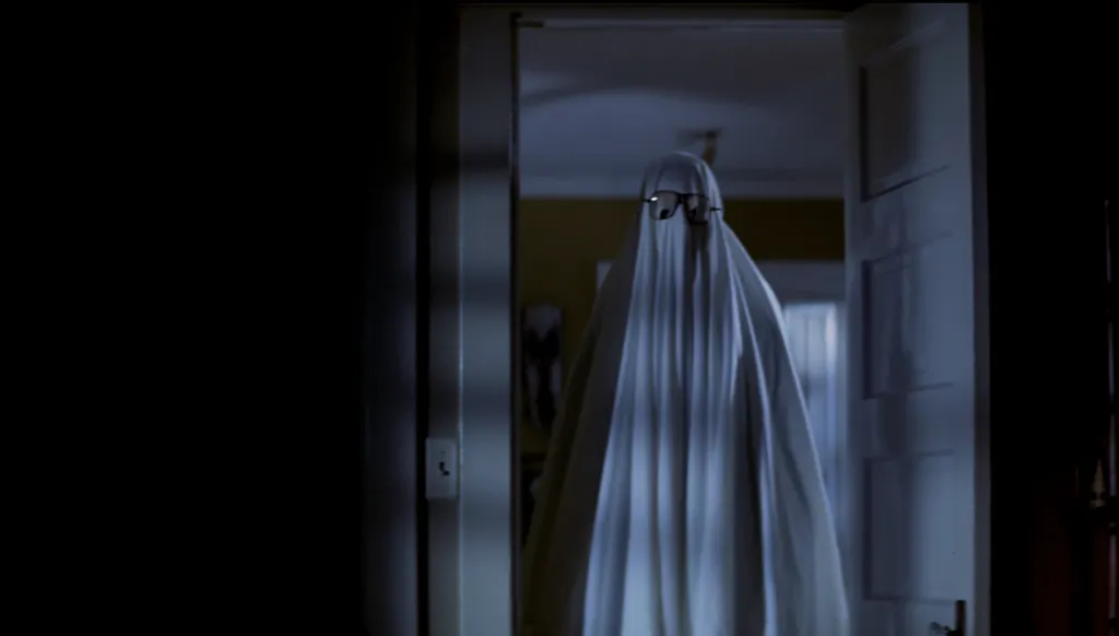 21 Horror Movies That Screwed with the Rules featuring Halloween (1978) on Pop the Channel