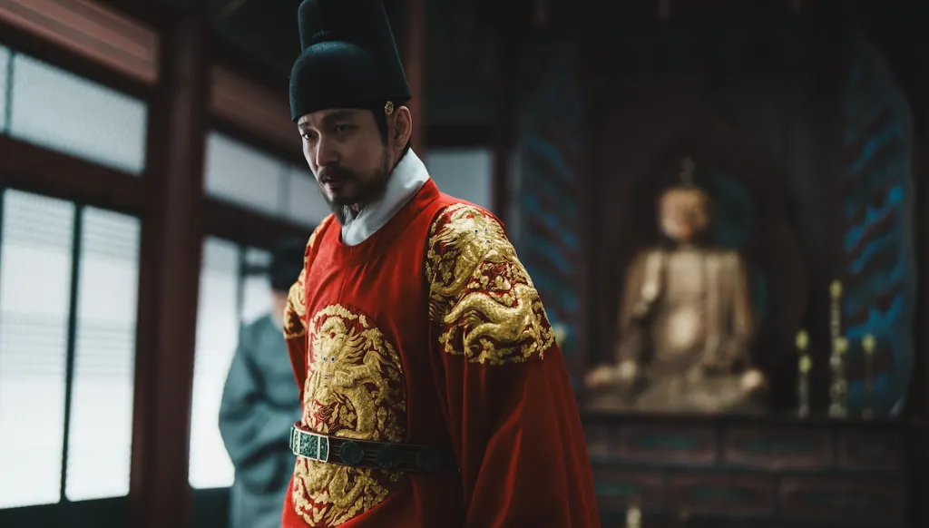 The East Palace S1E1 Review featuring Cho Seung-woo on Pop the Channel