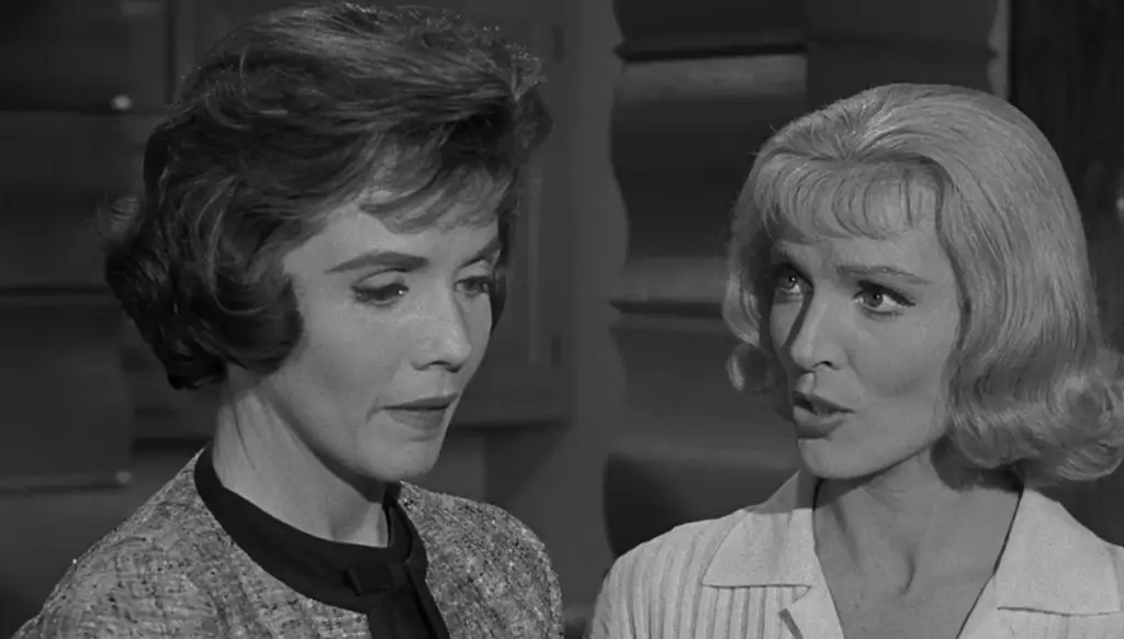 Homicidal Review: William Castle's Bizarro Psycho Is a Hell of a Lot More Fun 7 Homicidal 1961 Movie Review featuring Miriam and Emily talking in Helga's House on Pop the Channel