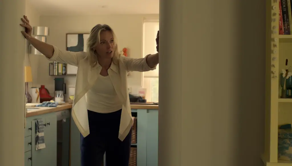 The Perfect Lie S1E3 Review: Everybody Has a Secret 6 The Perfect Lie Season 1 Episode 3 Review: "Simon" featuring Karen upset at the news of the newspaper report on her work woes - on Pop the Channel